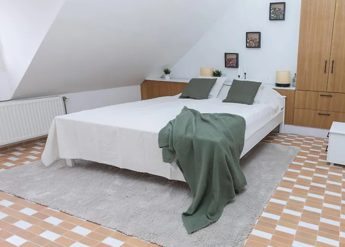 House Apartmán Pécsely